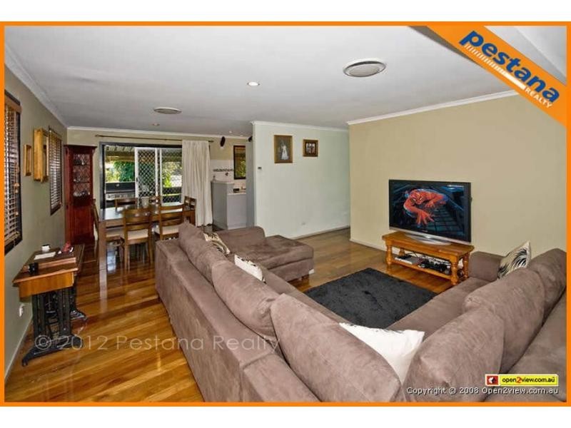 7 Morgan Court, Springwood QLD 4127