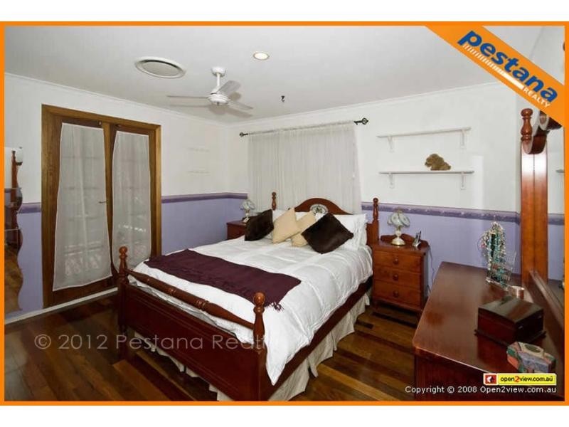 7 Morgan Court, Springwood QLD 4127