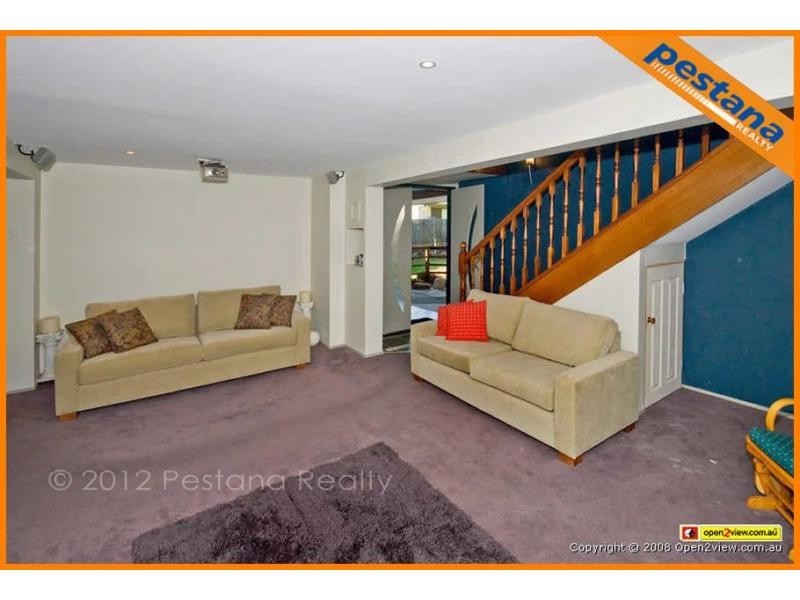 7 Morgan Court, Springwood QLD 4127