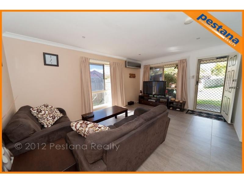 7 Ku-Ring-Gai Close, Loganholme QLD 4129