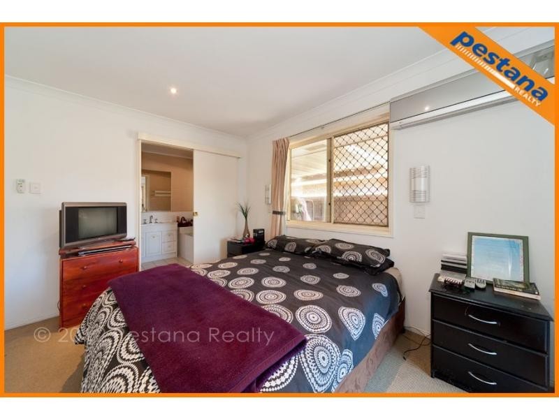 7 Ku-Ring-Gai Close, Loganholme QLD 4129