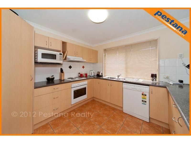 19 Meadowbrook Drive, Meadowbrook QLD 4131