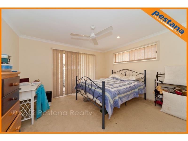 19 Meadowbrook Drive, Meadowbrook QLD 4131