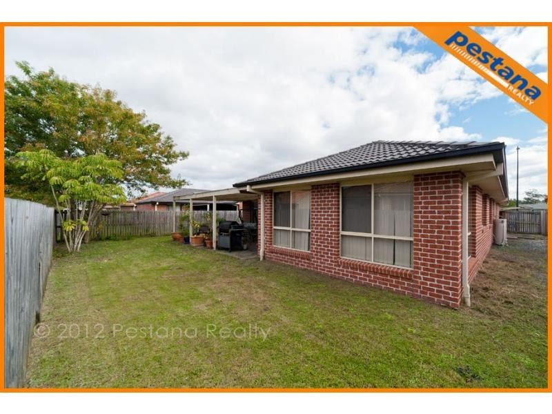 19 Meadowbrook Drive, Meadowbrook QLD 4131