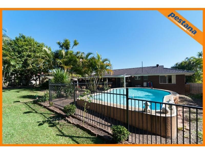 11 Wyclif Avenue, Springwood QLD 4127