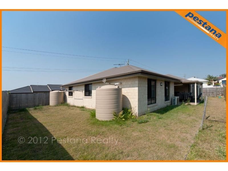 8 Dundee Street, Calamvale QLD 4116