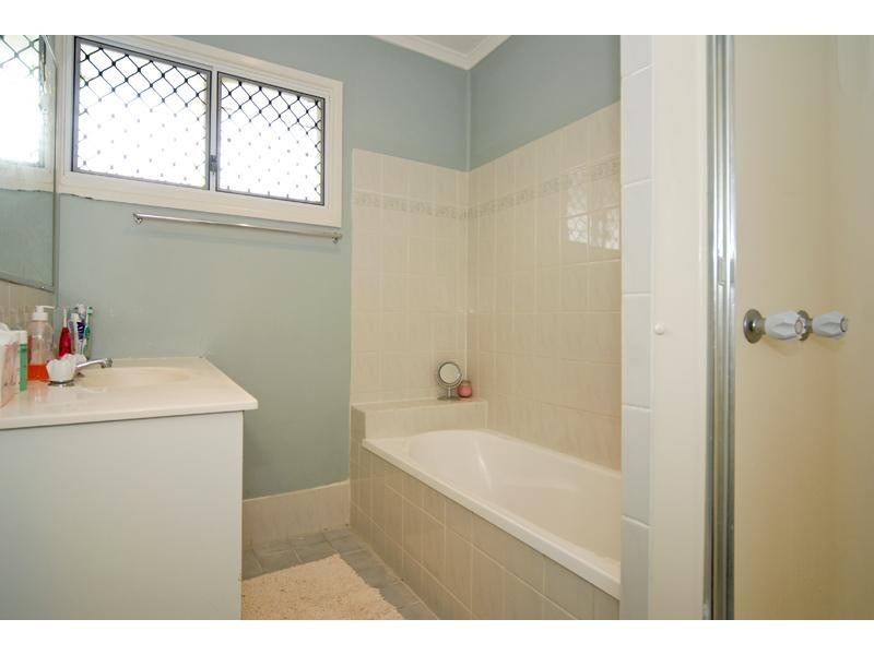 49 Stubbs Road, Woodridge QLD 4114