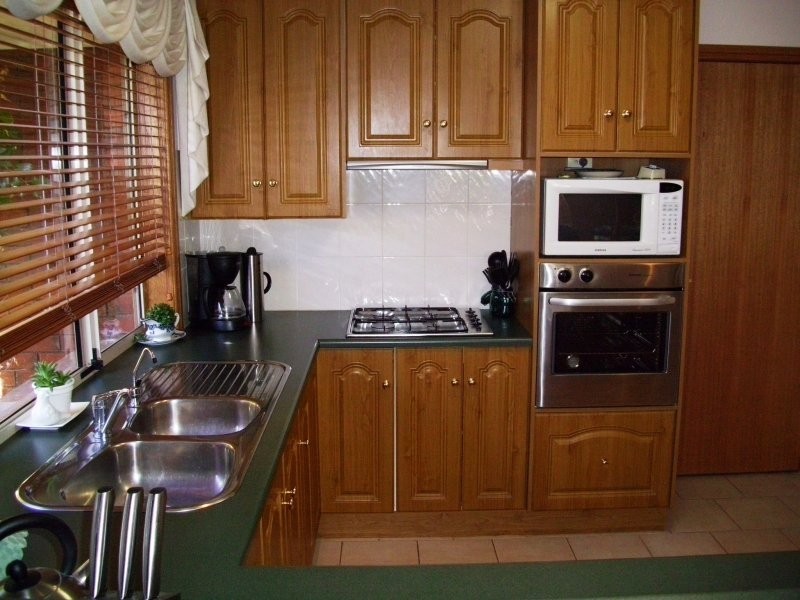 9 Cyclamen Avenue, Para Hills West SA 5096