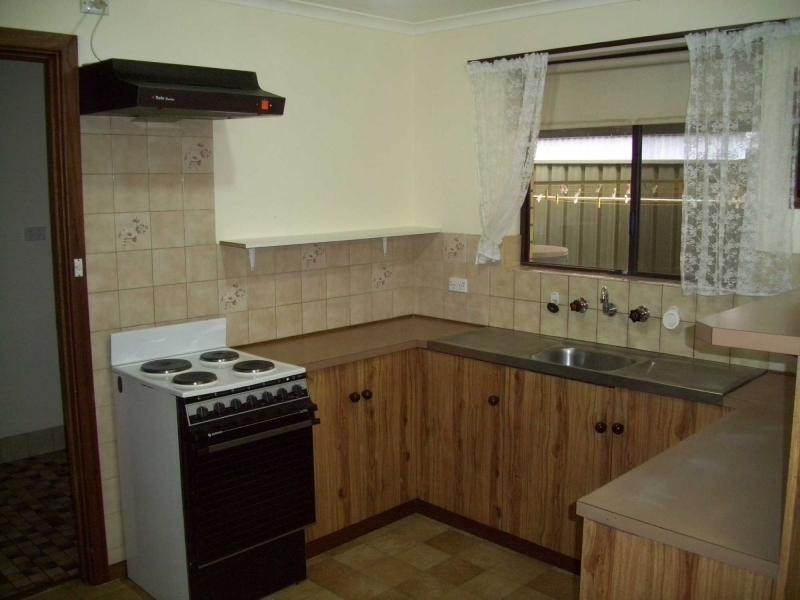 1/27 Midway Road, Elizabeth East SA 5112