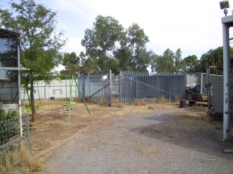 98 Dawkins Road, Lewiston SA 5501