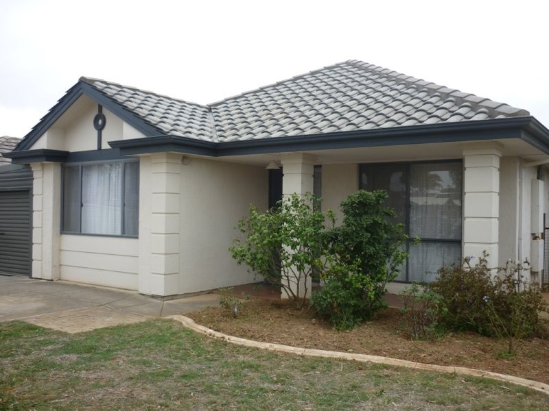 10 Comley Court, Salisbury Plain SA 5109