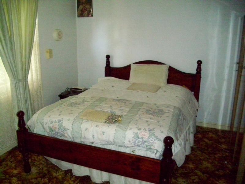 27 Marleycombe Road, Elizabeth Vale SA 5112