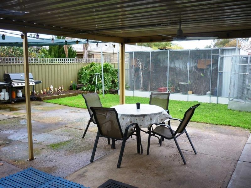 29 President Avenue, Andrews Farm SA 5114