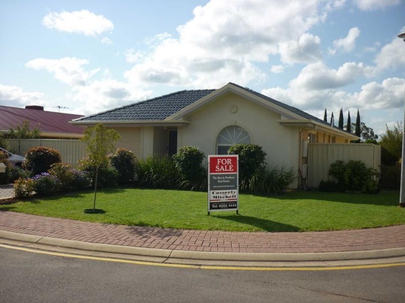 16 Grace Boulevard, Smithfield Plains SA 5114