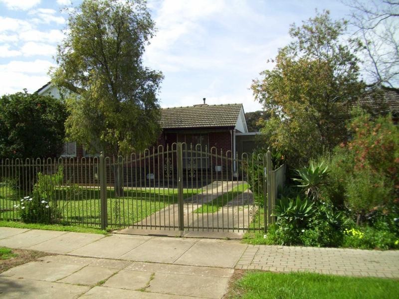 12 Midway Road, Elizabeth East SA 5112