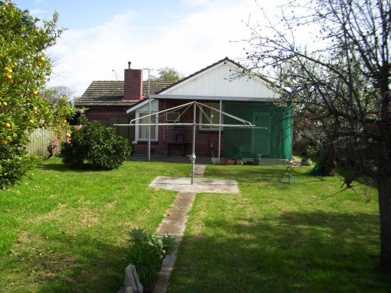 12 Midway Road, Elizabeth East SA 5112