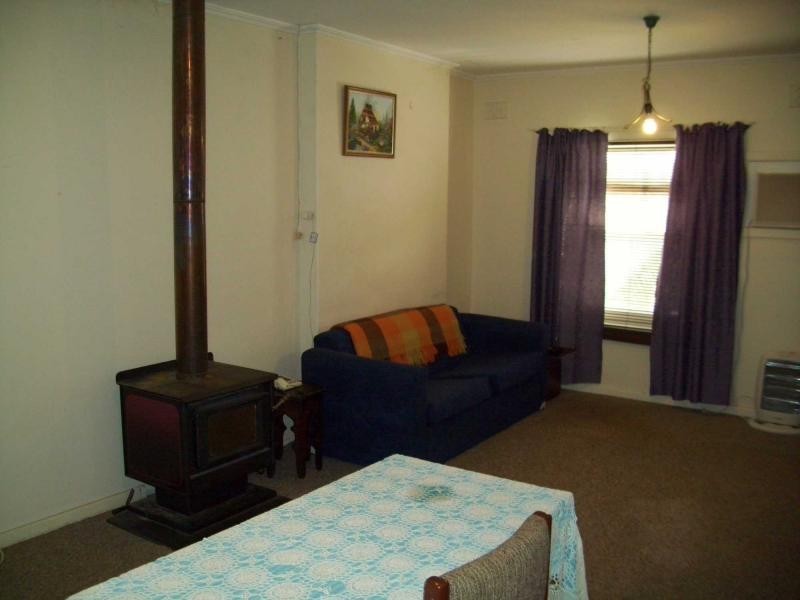 29 Winterbourne Road, Elizabeth Vale SA 5112