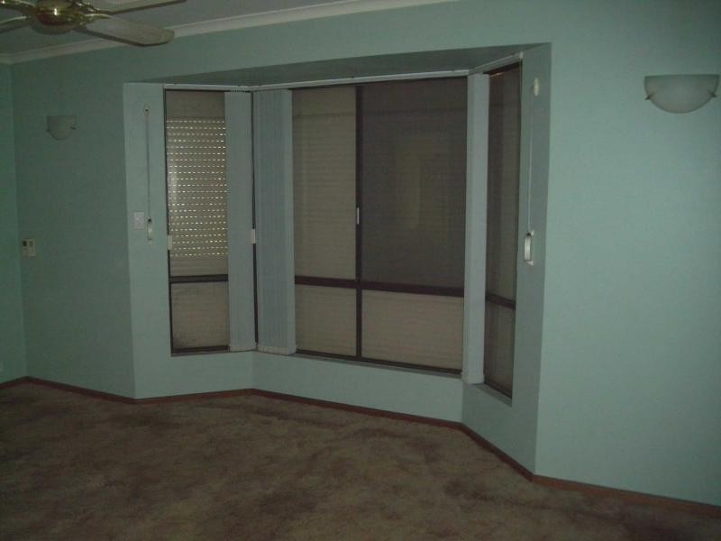 18 Hutchison Drive, Parafield Gardens SA 5107