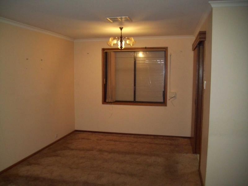 18 Hutchison Drive, Parafield Gardens SA 5107