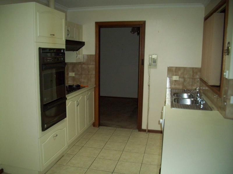 18 Hutchison Drive, Parafield Gardens SA 5107