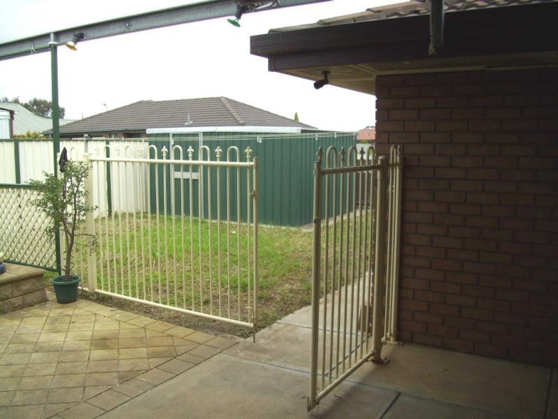 18 Hutchison Drive, Parafield Gardens SA 5107