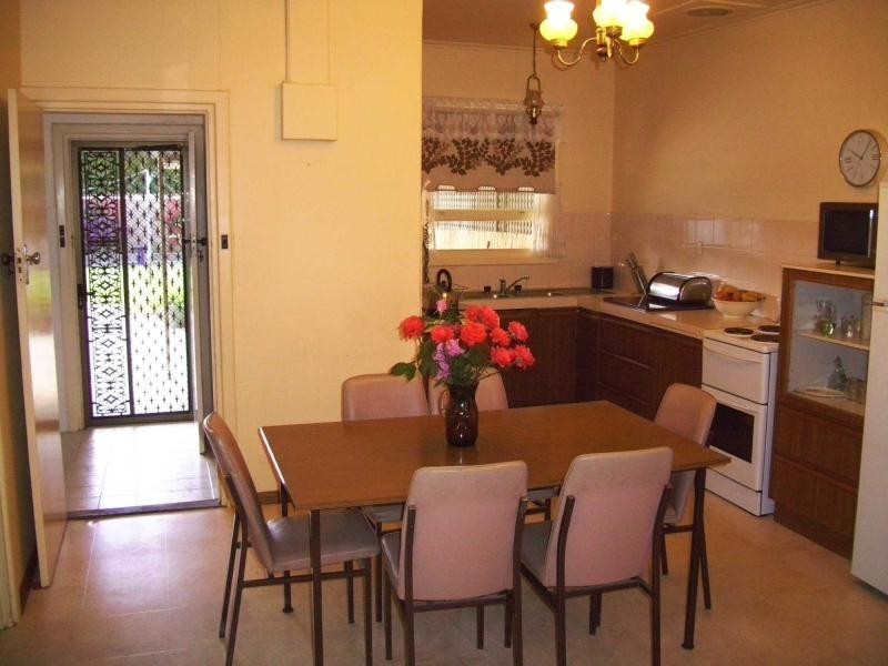 11 Guerin Road, Elizabeth Vale SA 5112