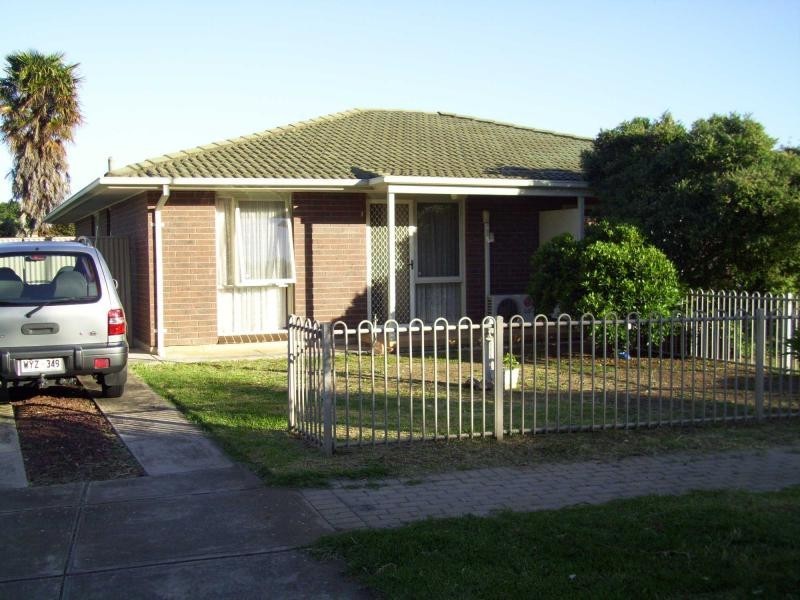 1/8 Grately Street, Elizabeth Grove SA 5112