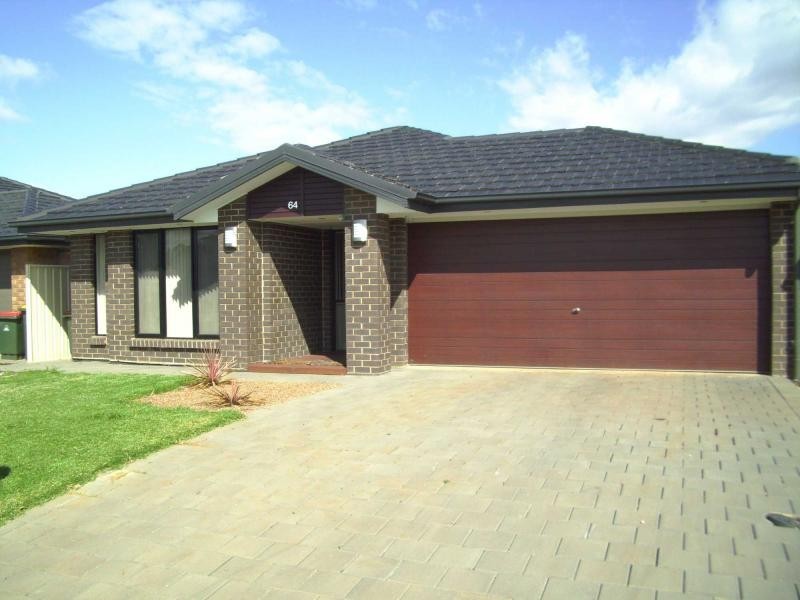 64 Admiralty Circuit, Smithfield SA 5114