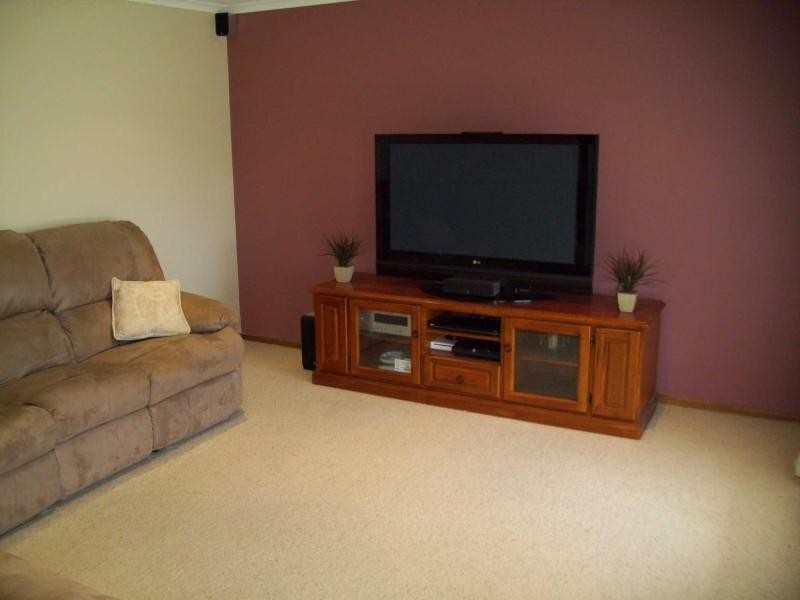 2 Dawn Close, Andrews Farm SA 5114