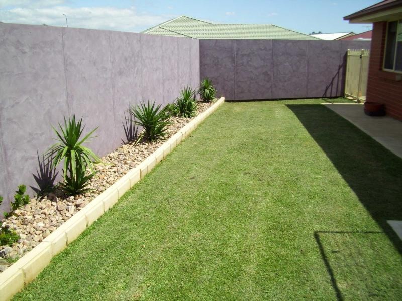 2 Dawn Close, Andrews Farm SA 5114