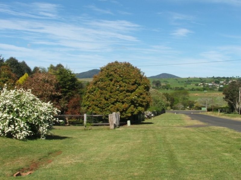 5 Tamarind Avenue, Dorrigo NSW 2453