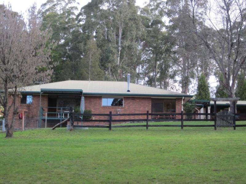 8269 Armidale Road, Tyringham NSW 2453
