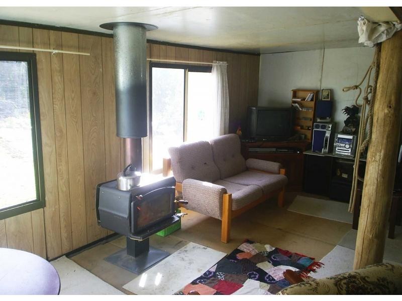 7898 Armidale Road, Billys Creek NSW 2453