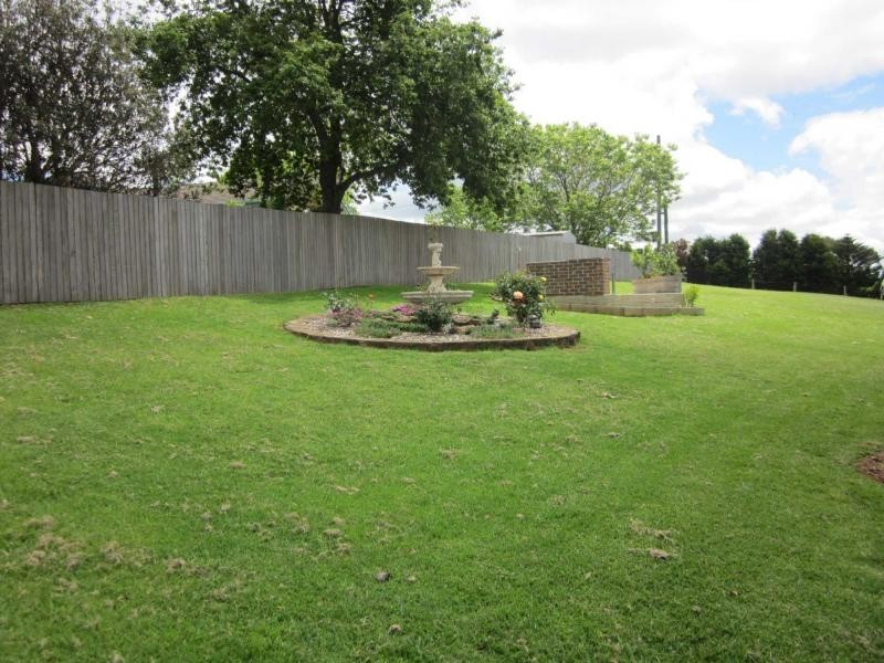 24 Kurrajong Street, Dorrigo NSW 2453