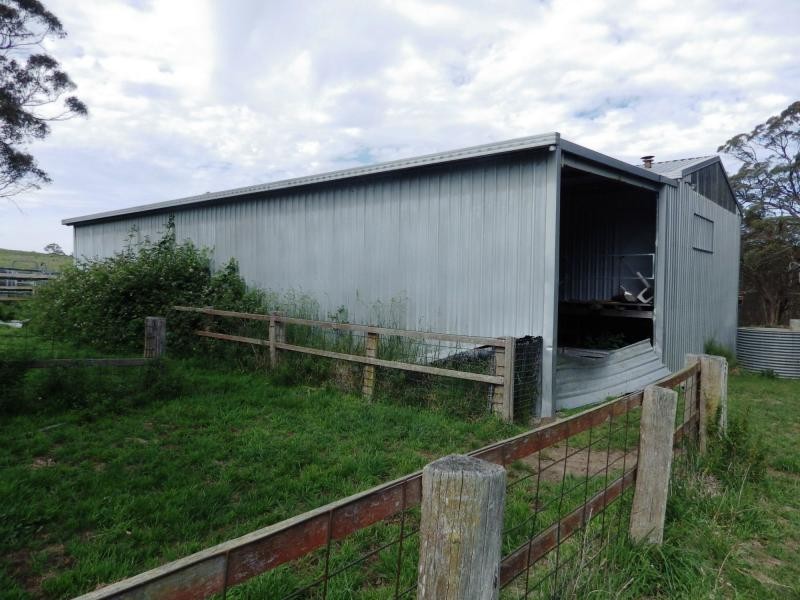 573 Everetts Road, Falconer, Falconer NSW 2365