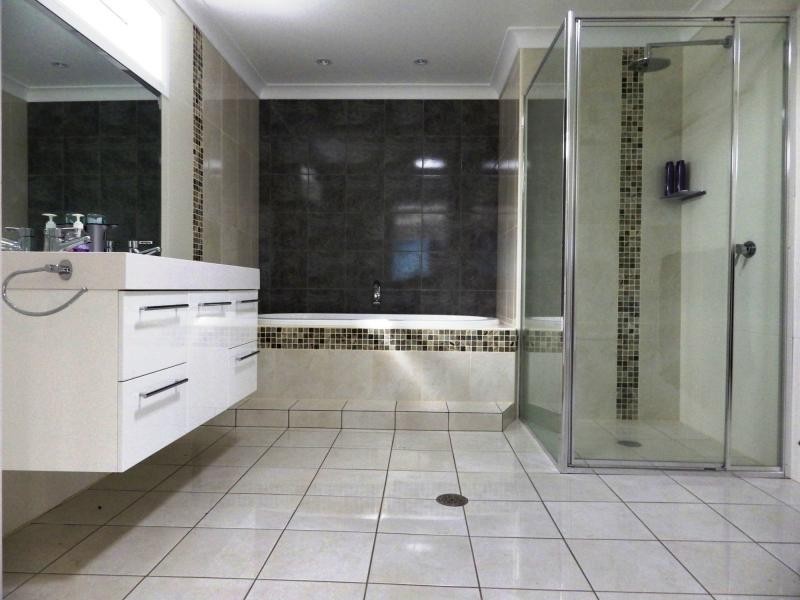 15 Vine Street, Dorrigo NSW 2453