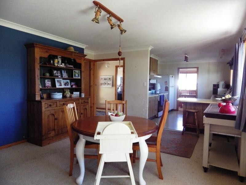 21 Gatenby Street, Dorrigo NSW 2453