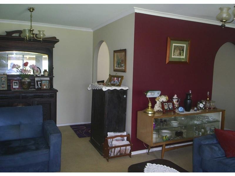 16 Parkes Street, Dorrigo NSW 2453