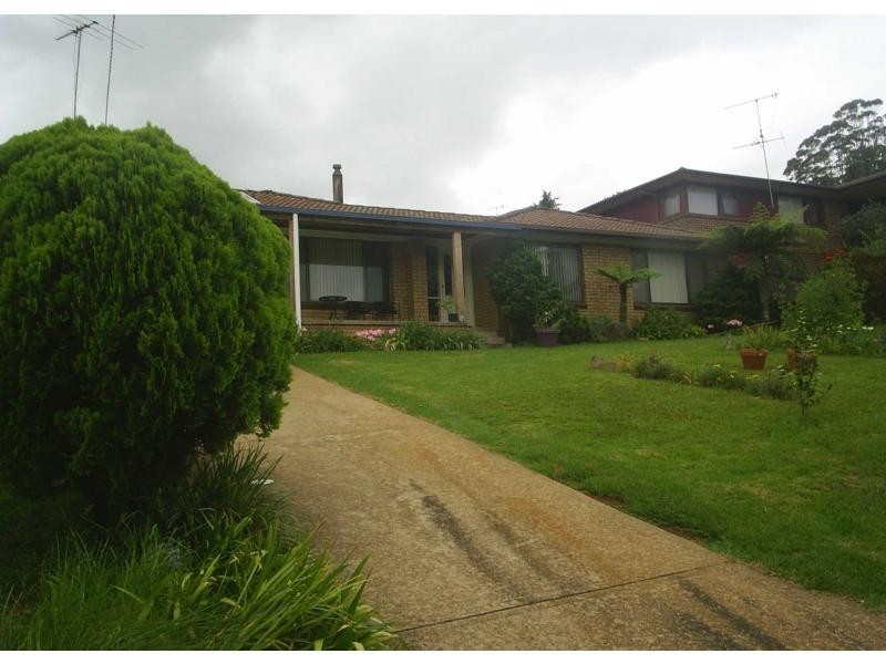 16 Parkes Street, Dorrigo NSW 2453