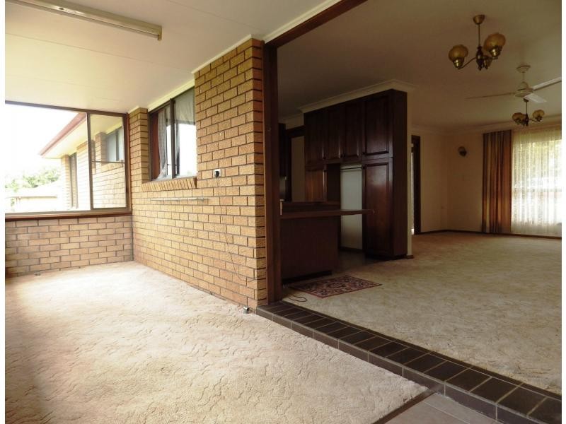 16 Kurrajong Street, Dorrigo NSW 2453