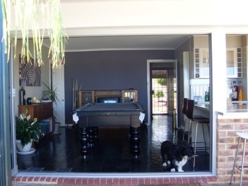 2 Inali Court, Hallett Cove SA 5158