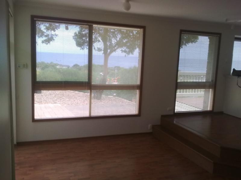 172 Perry Barr Road, Hallett Cove SA 5158
