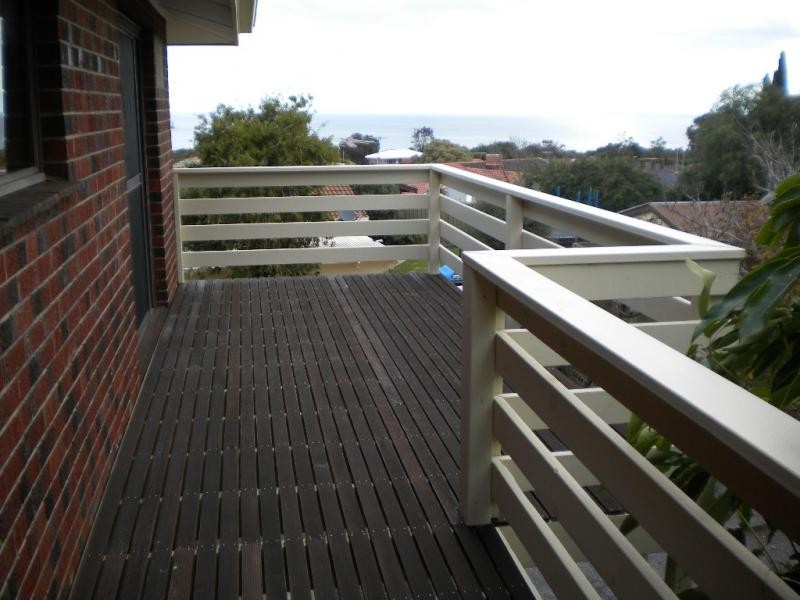 7 Falcon Court, Hallett Cove SA 5158