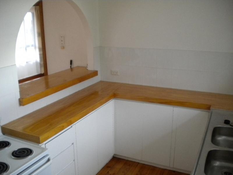 7 Falcon Court, Hallett Cove SA 5158