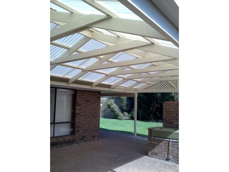 2 Lee Avenue, Happy Valley SA 5159