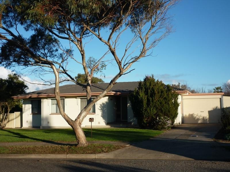 26 Swordsman Road, O’sullivan Beach SA 5166
