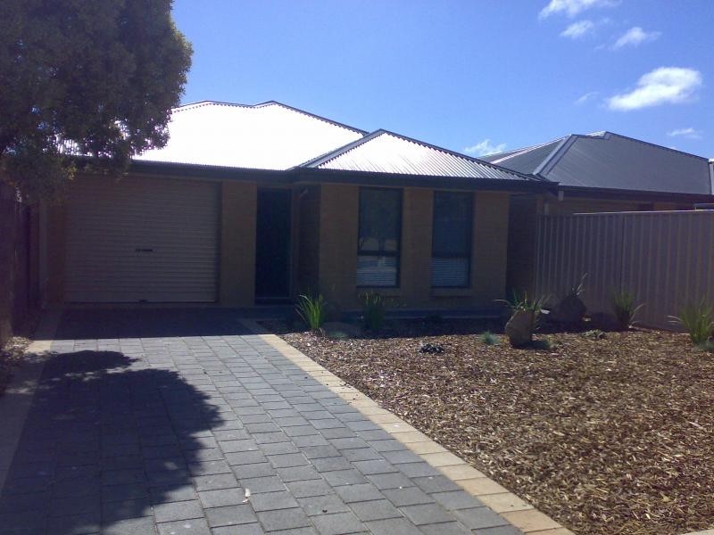 1/27 Tiller Drive, Seaford SA 5169