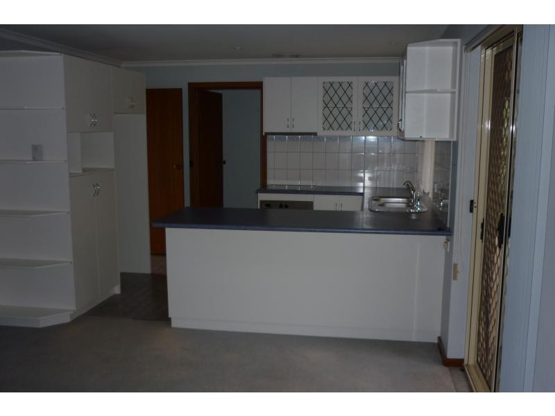 1 Norma Court, Hallett Cove SA 5158