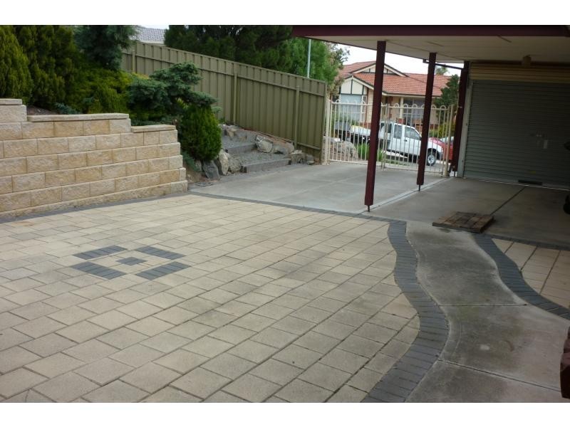 1 Norma Court, Hallett Cove SA 5158