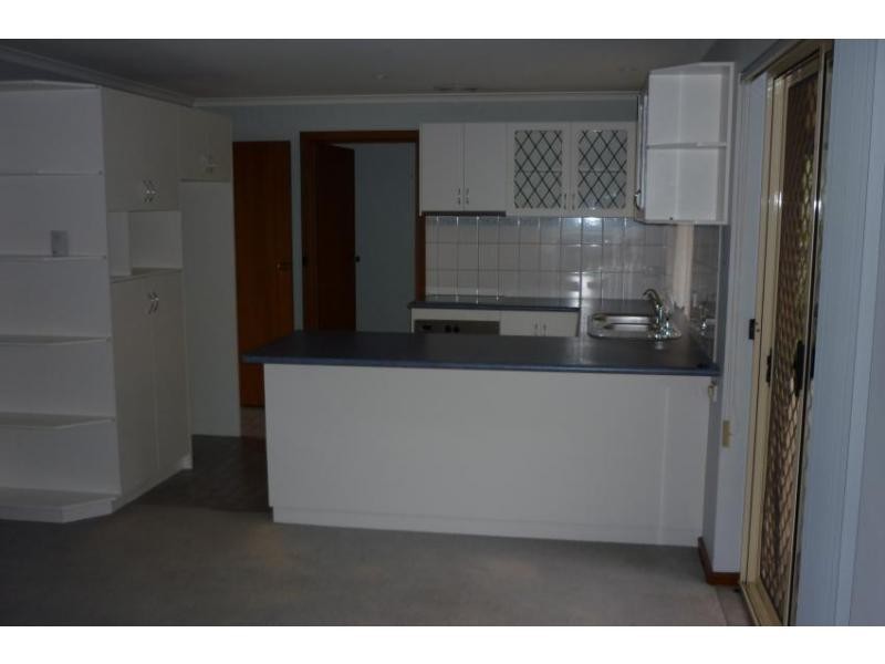 1 Norma Court, Hallett Cove SA 5158